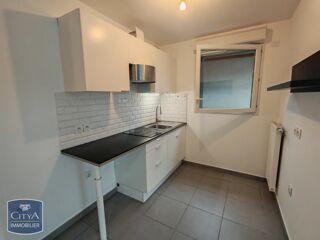  Appartement à louer 1 pièce 34 m²