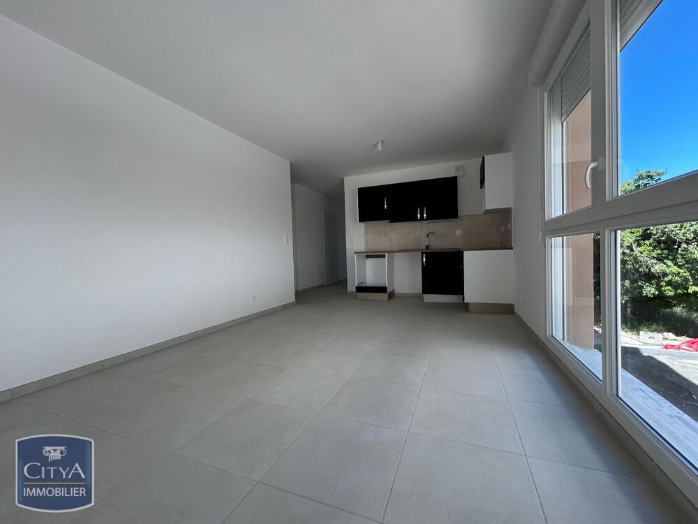 location Appartement - 3 pièce(s) - 70 m² Cavaillon (84300)