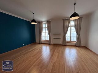  Appartement à louer 3 pièces 78 m²