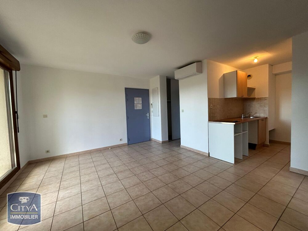location Appartement - 2 pièce(s) - 42 m² Uzès (30700)