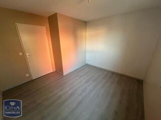  Appartement à louer 2 pièces 54 m²