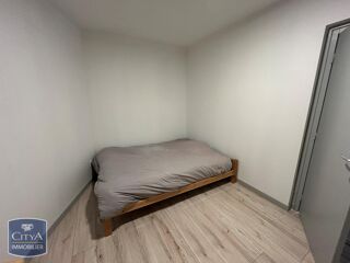  Appartement à louer 2 pièces 33 m²