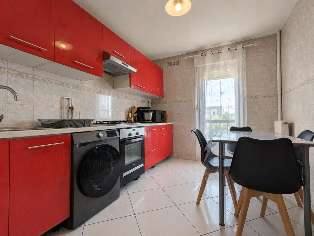 Bron - Appartement T4 de 82 m² - Fanny DEMARIA et l'agen....