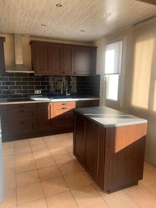  Appartement � louer 3 pi�ces 87 m�