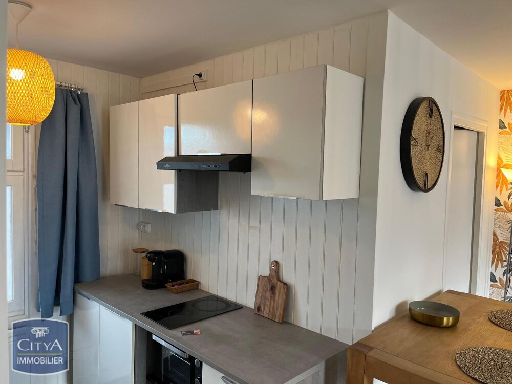 À LOUER : Appartement rénové T1 situé à Angoulême. Ce bi....