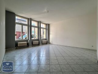  Appartement à louer 3 pièces 75 m²