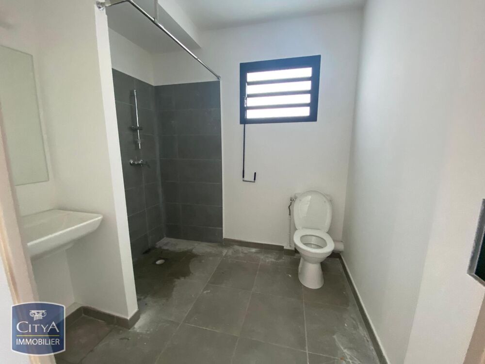 location Appartement - 1 pièce(s) - 23 m² Le Tampon (97430)