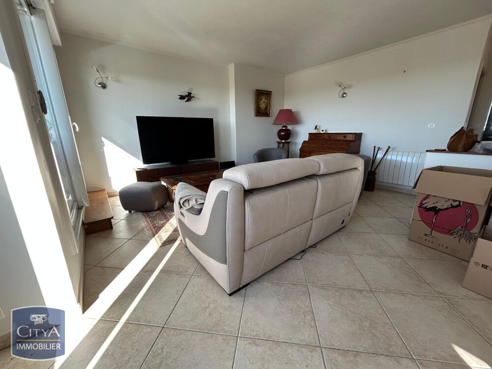 À LOUER : Découvrez ce charmant appartement récent de ty....