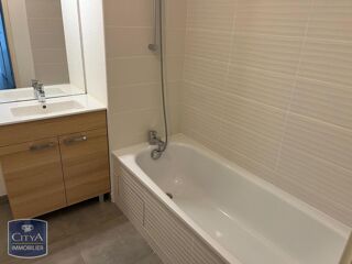  Appartement à louer 3 pièces 59 m²