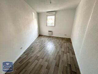  Appartement à louer 3 pièces 65 m²