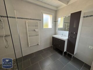  Maison à louer 5 pièces 158 m²