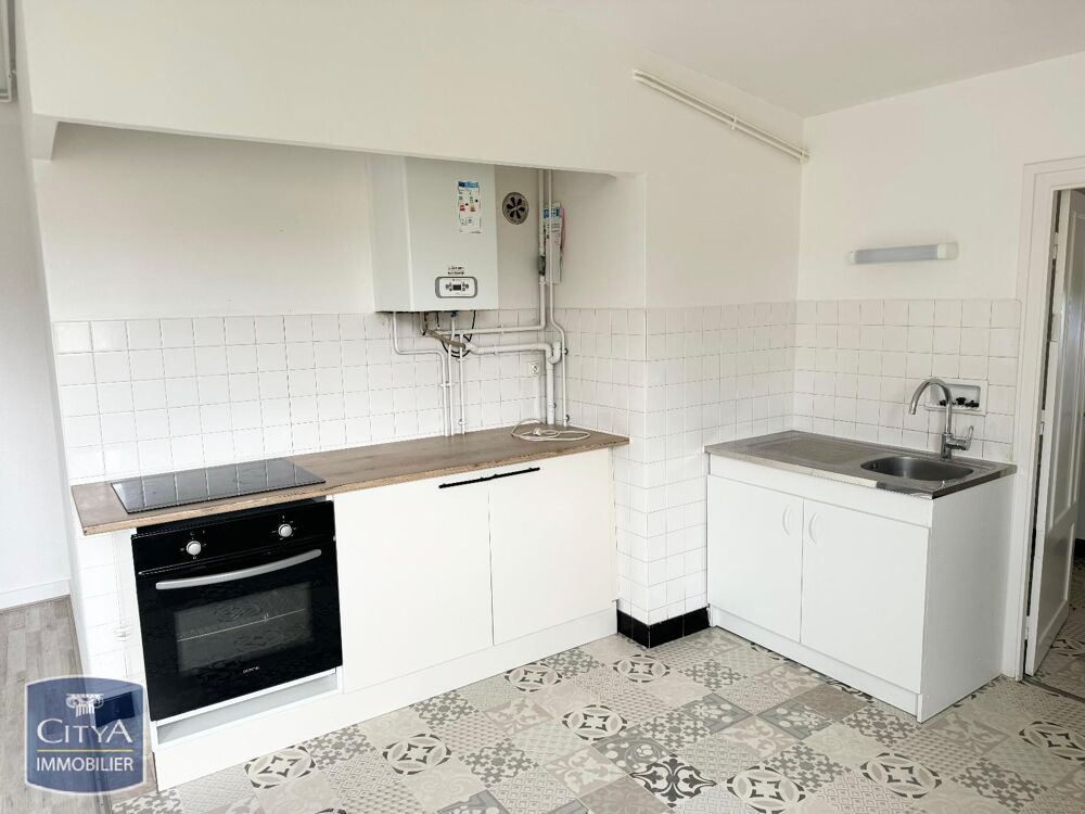 À LOUER : Découvrez cet appartement T3 spacieux et lumin....