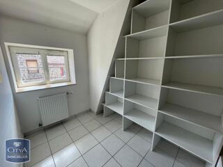  Appartement à louer 4 pièces 75 m²