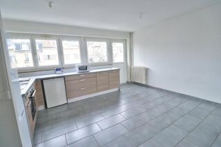  Appartement � louer 4 pi�ces 70 m�