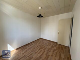  Appartement à louer 4 pièces 61 m²