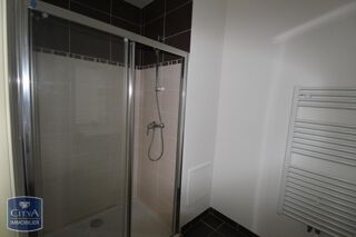  Appartement à louer 3 pièces 67 m²