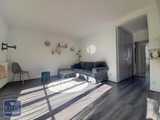  Appartement à louer 3 pièces 56 m²