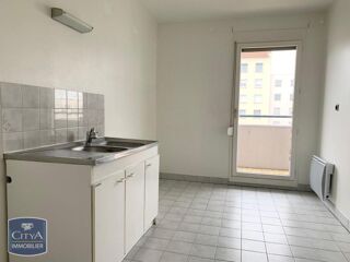  Appartement à louer 3 pièces 67 m²