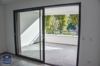  Appartement � louer 3 pi�ces 75 m�