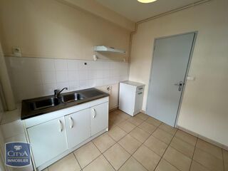  Appartement à louer 3 pièces 56 m²
