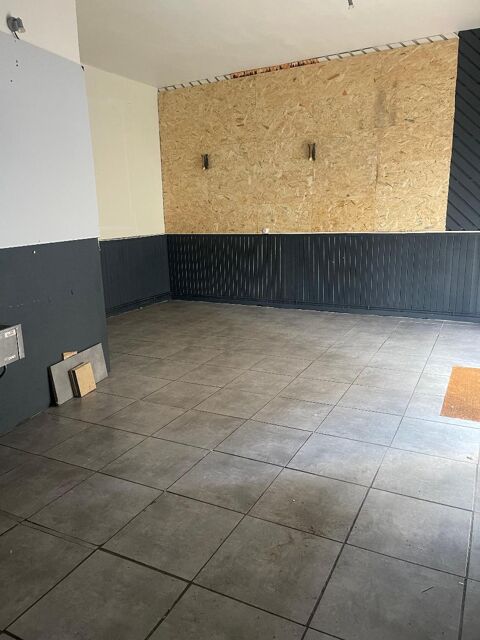   Location / Local Commercial - 51 m² 