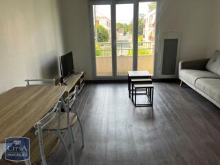  Appartement à louer 2 pièces 38 m²