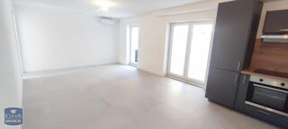  Appartement à louer 3 pièces 65 m²