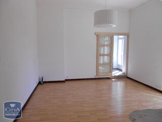  Appartement à louer 2 pièces 42 m²