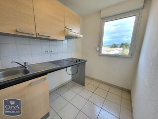 location Appartement - 3 pièce(s) - 53 m² Peschadoires (63920)