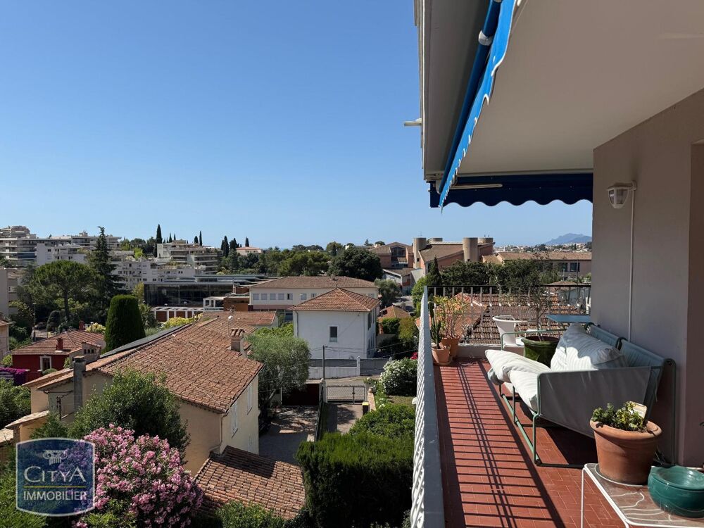 location Appartement - 4 pièce(s) - 84 m² Le Cannet (06110)