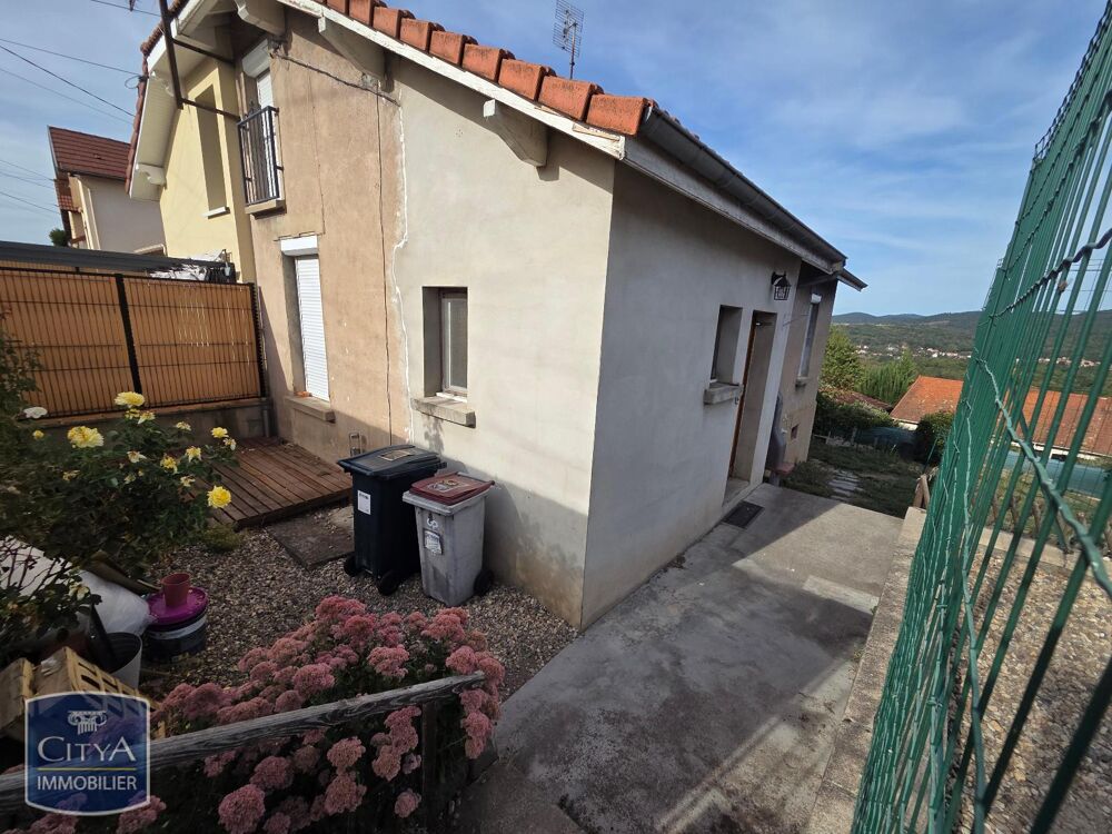 À LOUER : Maison T3 située Avenue du Puy de dôme à AUZAT....