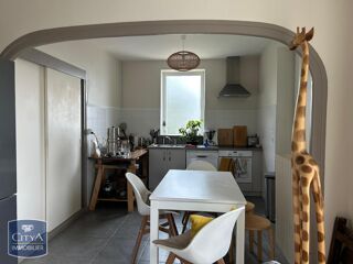  Appartement à louer 4 pièces 78 m²
