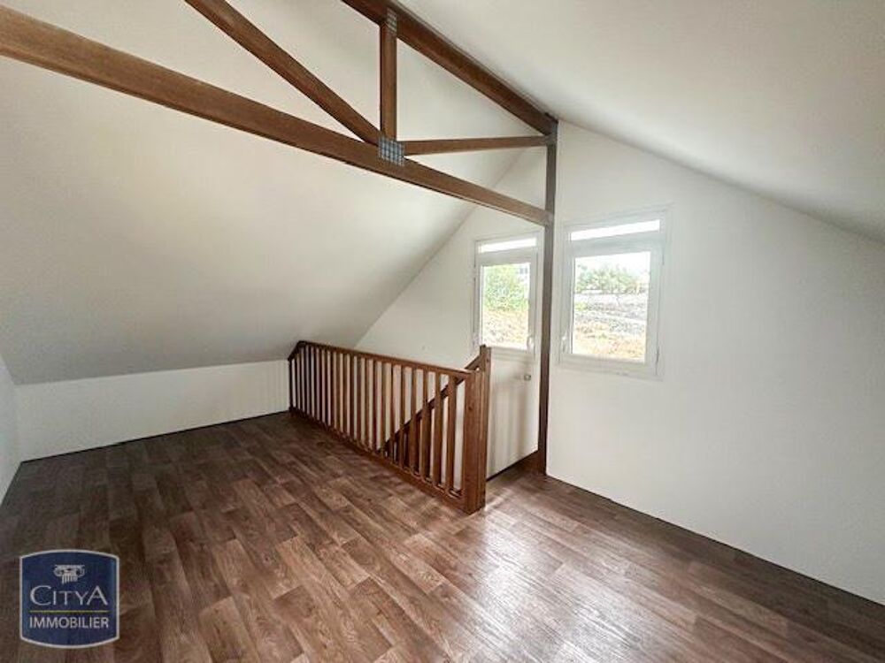 location Maison - 3 pièce(s) - 52 m² Saint-Pierre (97410)