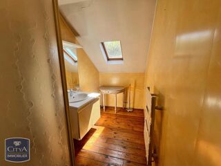 Maison à louer 6 pièces 137 m²