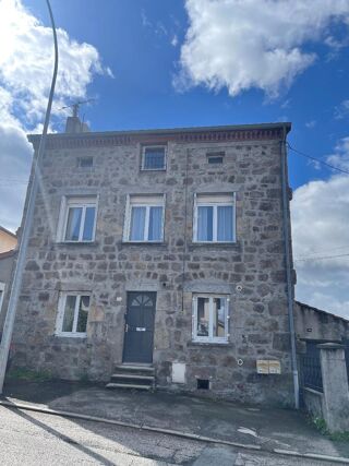 location Maison - 5 pièce(s) - 97 m² Sainte-Sigolène (43600)