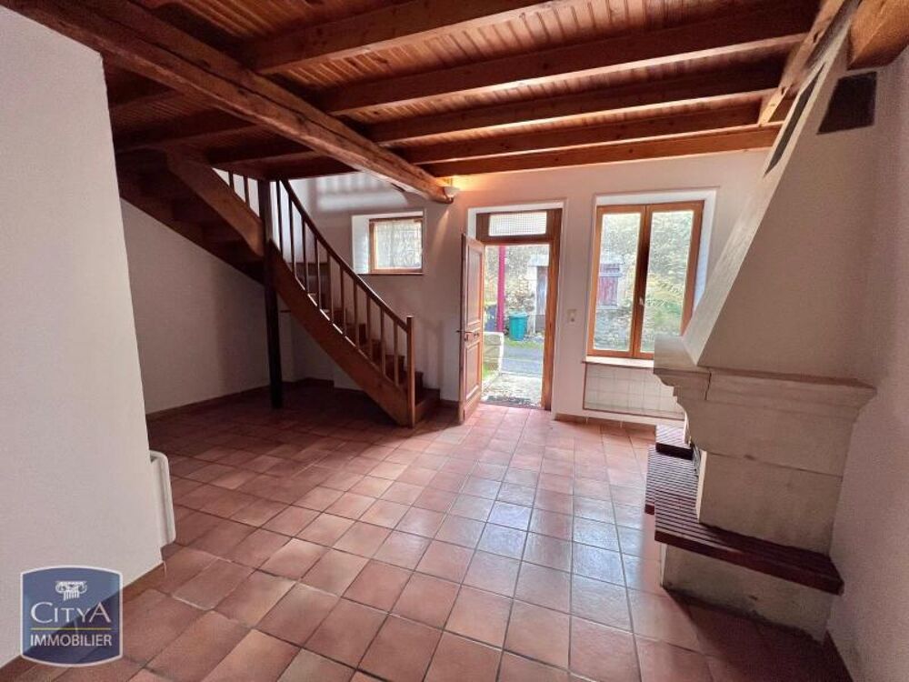 À LOUER, charmante maison T2 située dans le paisible vil....