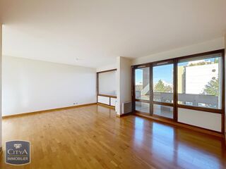  Appartement � louer 4 pi�ces 93 m�