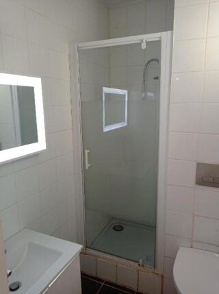  Appartement à louer 2 pièces 42 m²