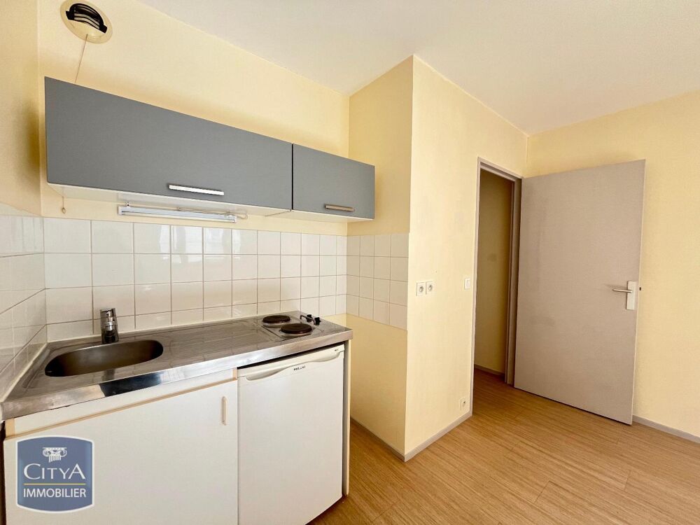 location Appartement - 1 pièce(s) - 23 m² Tours (37000)