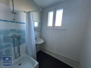  Appartement à louer 2 pièces 44 m²