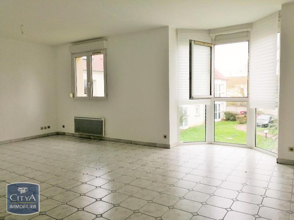 location Appartement - 3 pièce(s) - 61 m² Le Coudray-Montceaux (91830)