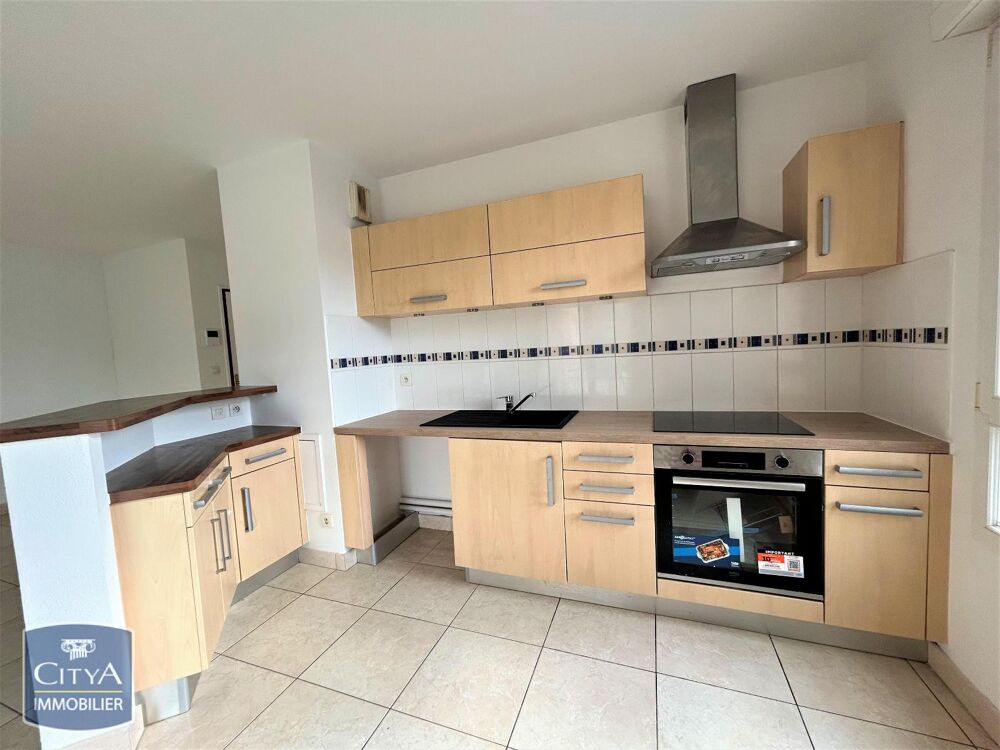 location Appartement - 3 pièce(s) - 70 m² Le Mans (72000)