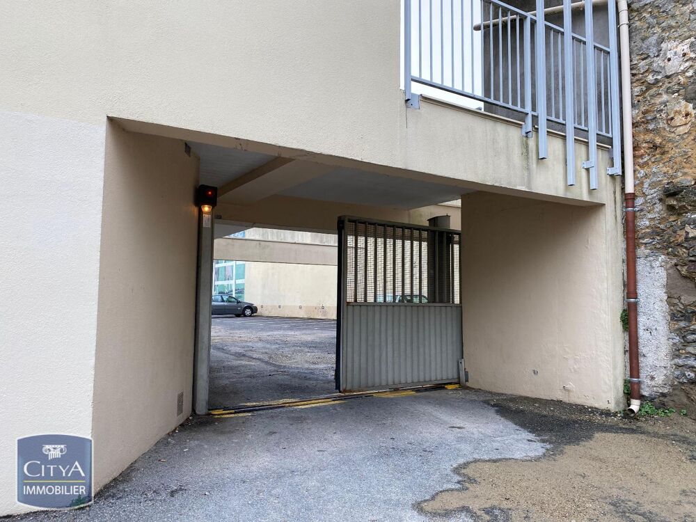 location Parking / Garage Laval (53000)