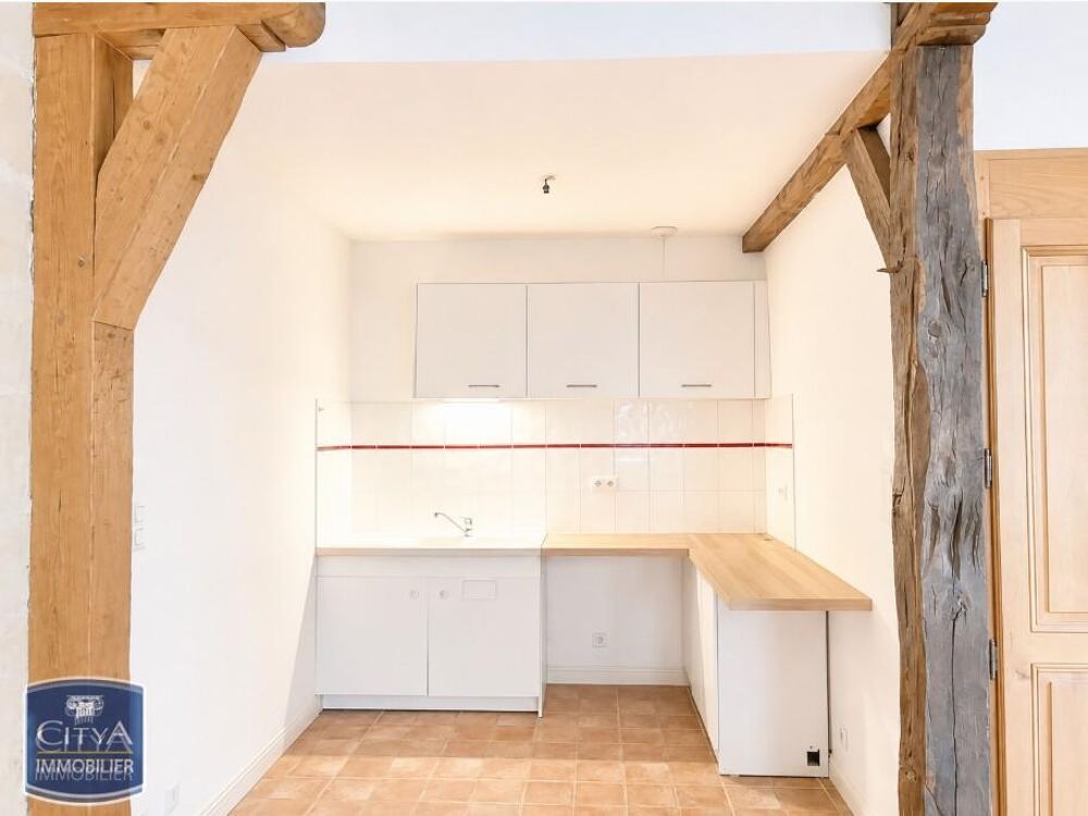 location Appartement - 3 pièce(s) - 90 m² Chinon (37500)