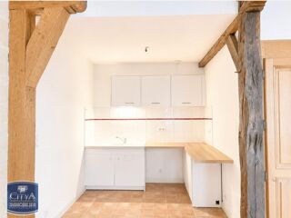 Appartement à louer 3 pièces 90 m²
