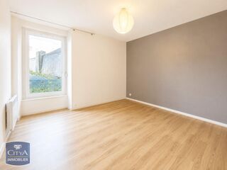  Appartement à louer 2 pièces 28 m²