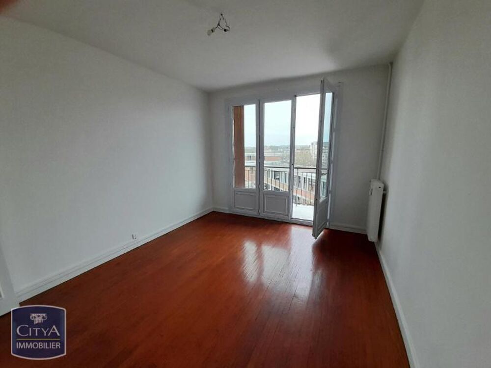 location Appartement - 5 pièce(s) - 99 m² Châlons-en-Champagne (51000)