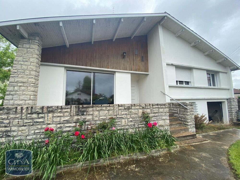 location Maison - 5 pièce(s) - 109 m² Dax (40100)