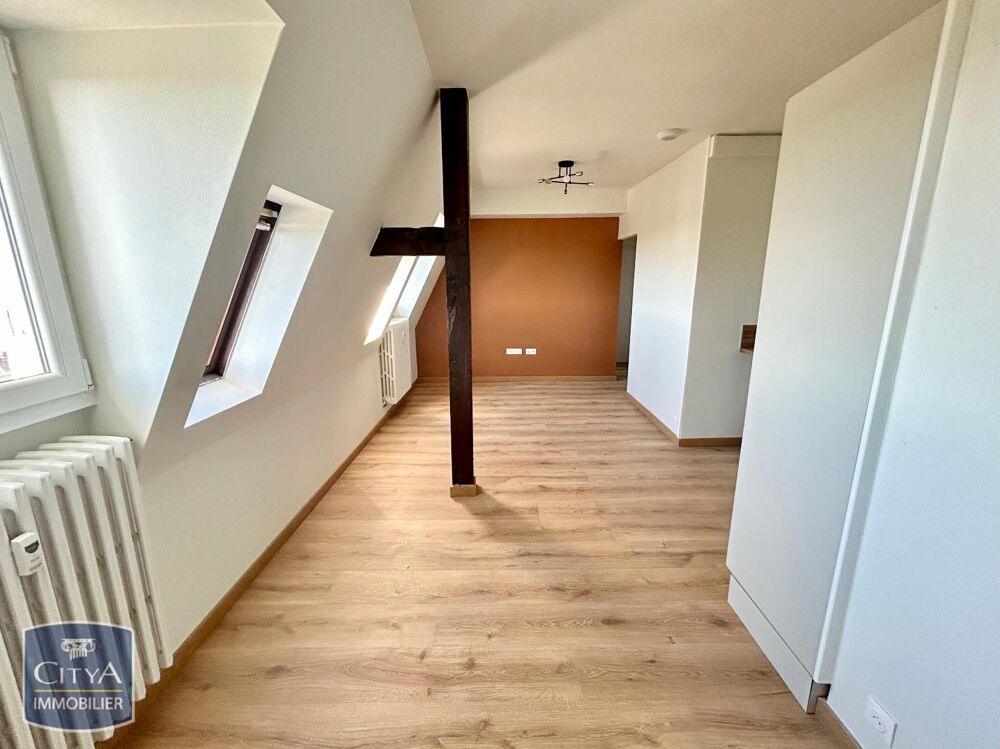 location Appartement - 1 pièce(s) - 40 m² Charleville-Mézières (08000)