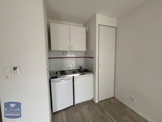  Appartement à louer 1 pièce 26 m²